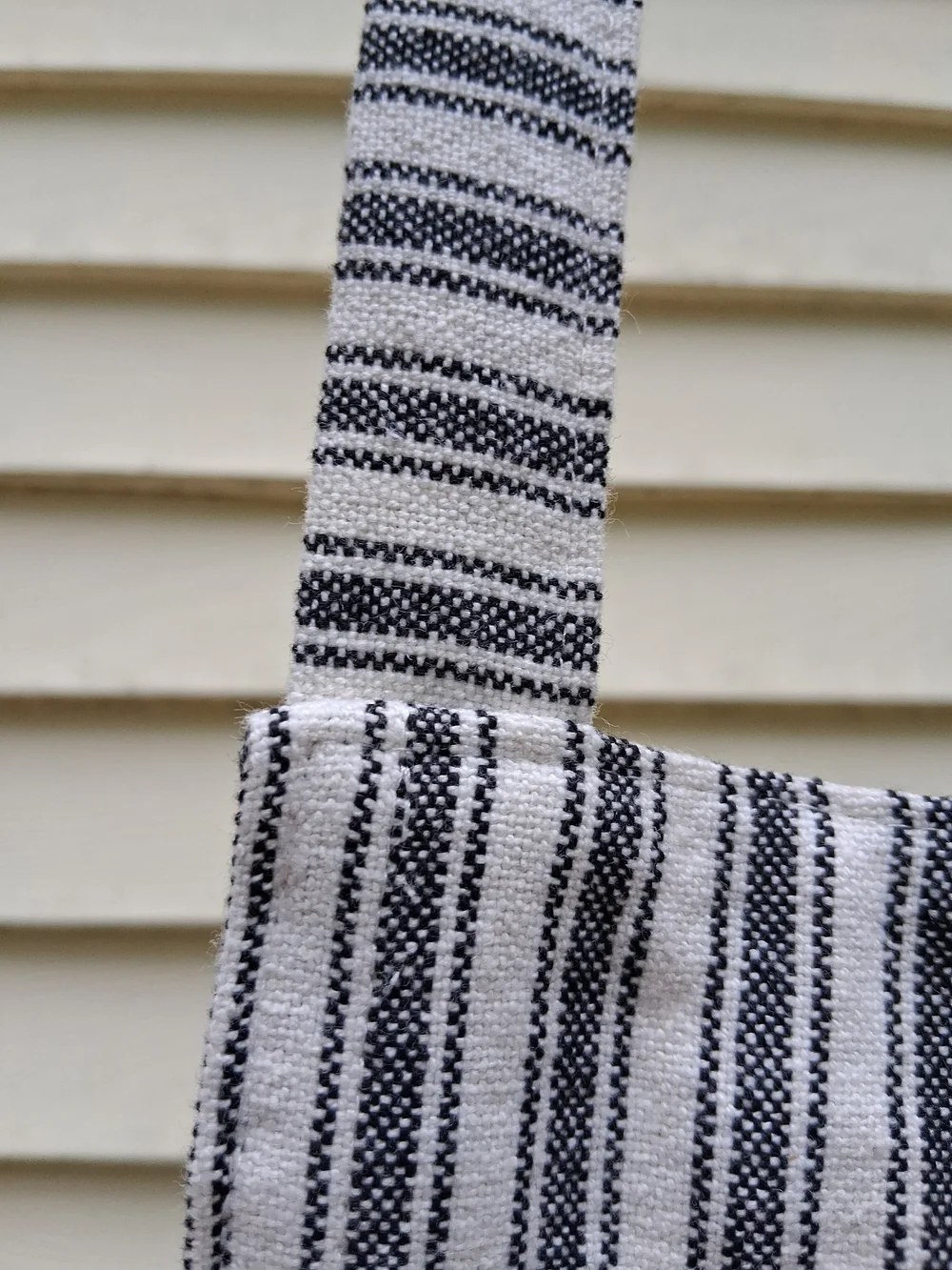 Working Kitchen Striped Black and White Apron with Front Pockets 100% Cotton NWT